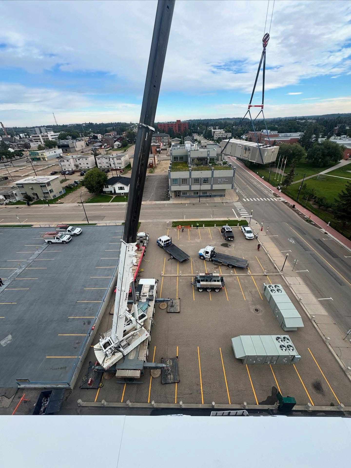 High-capacity crane project in Alberta